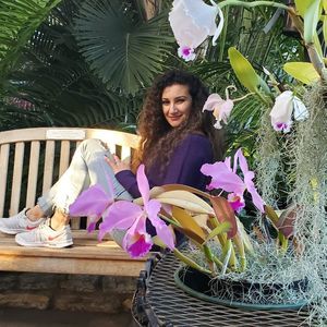 Meet your Posher, Fayrouz